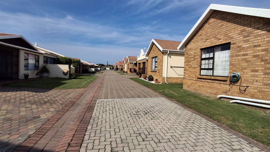 2 Bedroom Property for Sale in Fonteine Park Western Cape